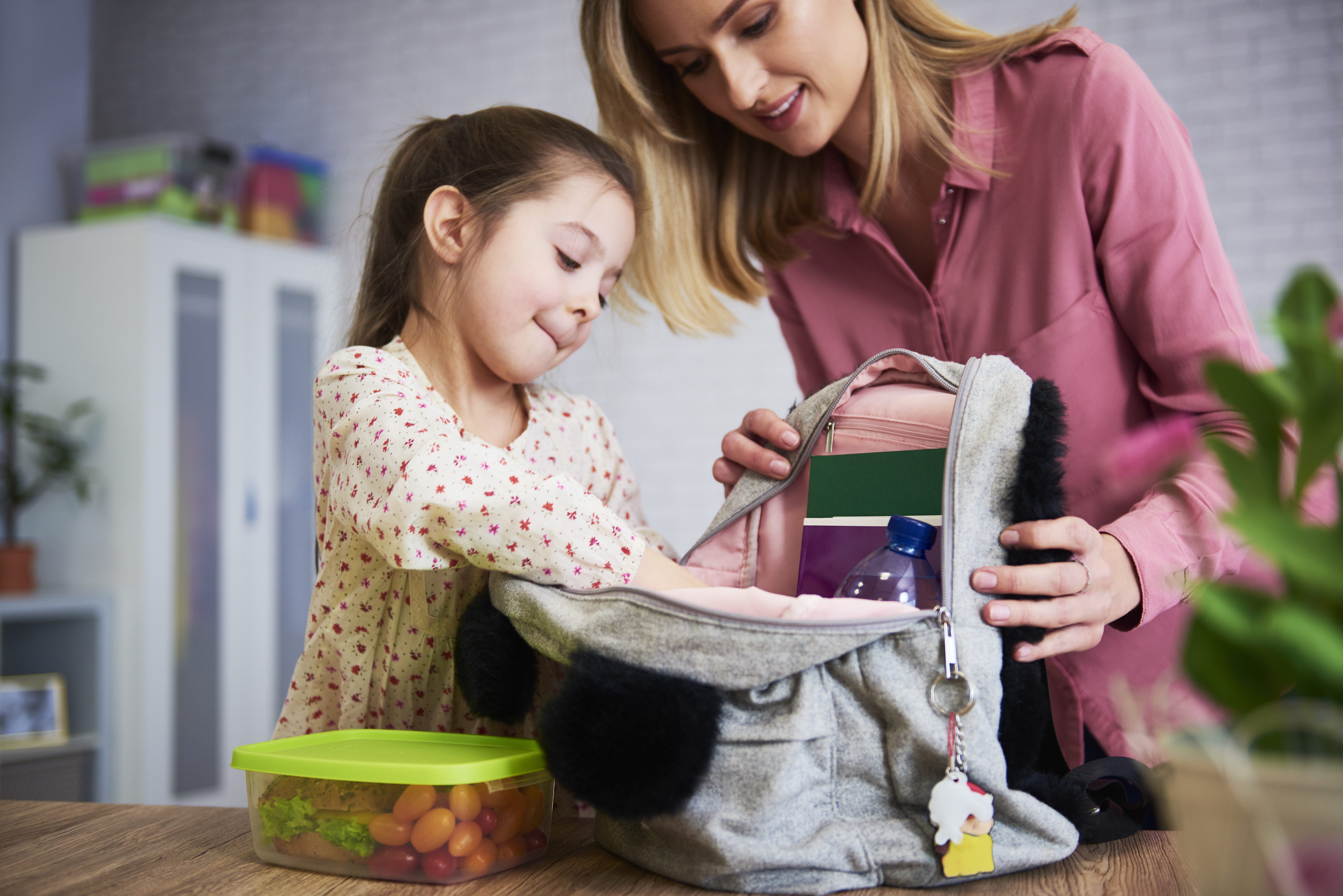 mom and daughter morning